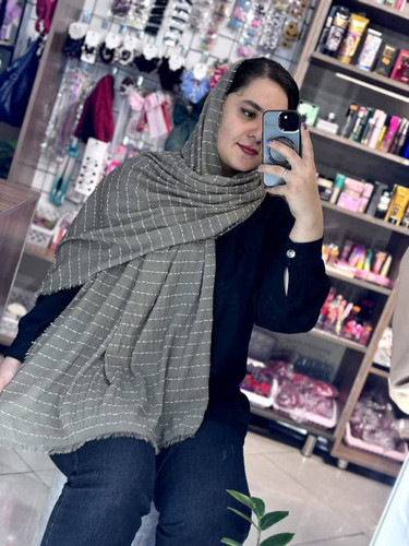 شال لبه ریش خط سفید