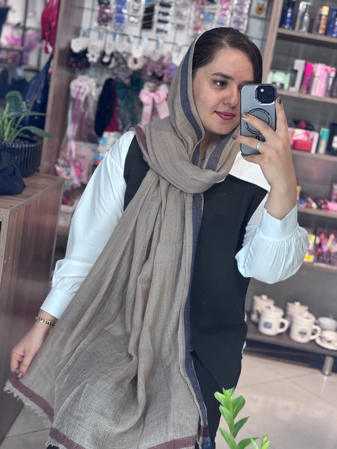 شال کنفی وارداتی لبه خط دار